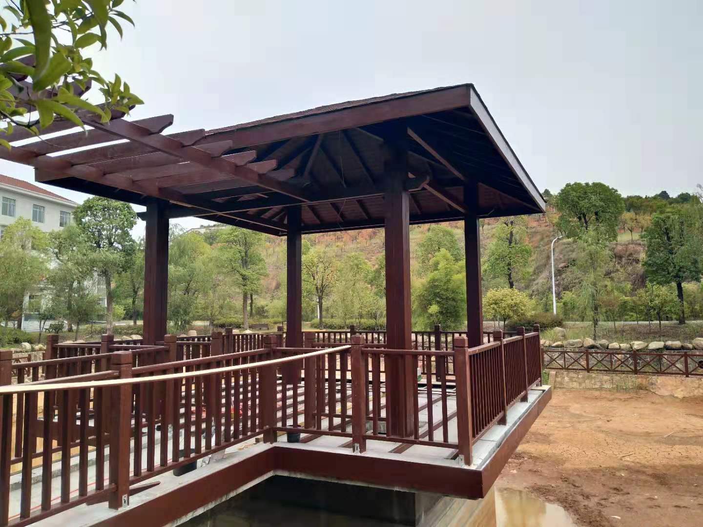 成功簽定 長沙華湘木業 長沙防腐木公司 網站托管排名合同