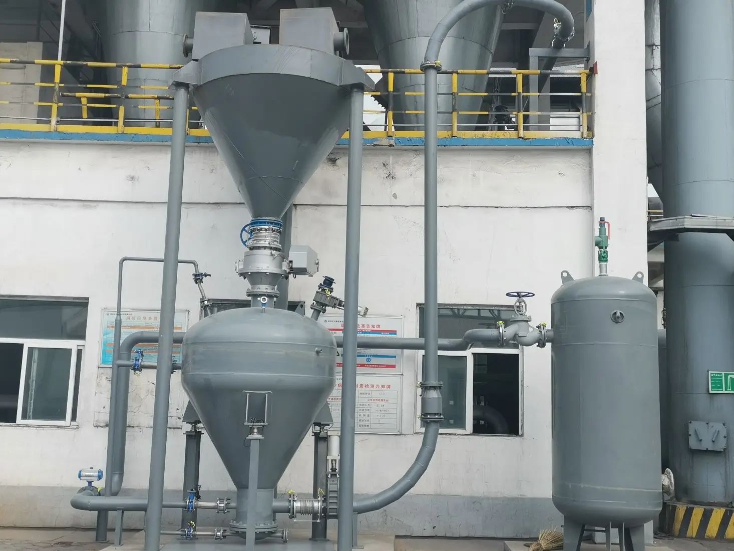 成功簽定 湖南粉體輸送,氣力輸送行業(yè),廢氣治理科技公司 網(wǎng)站設計合同