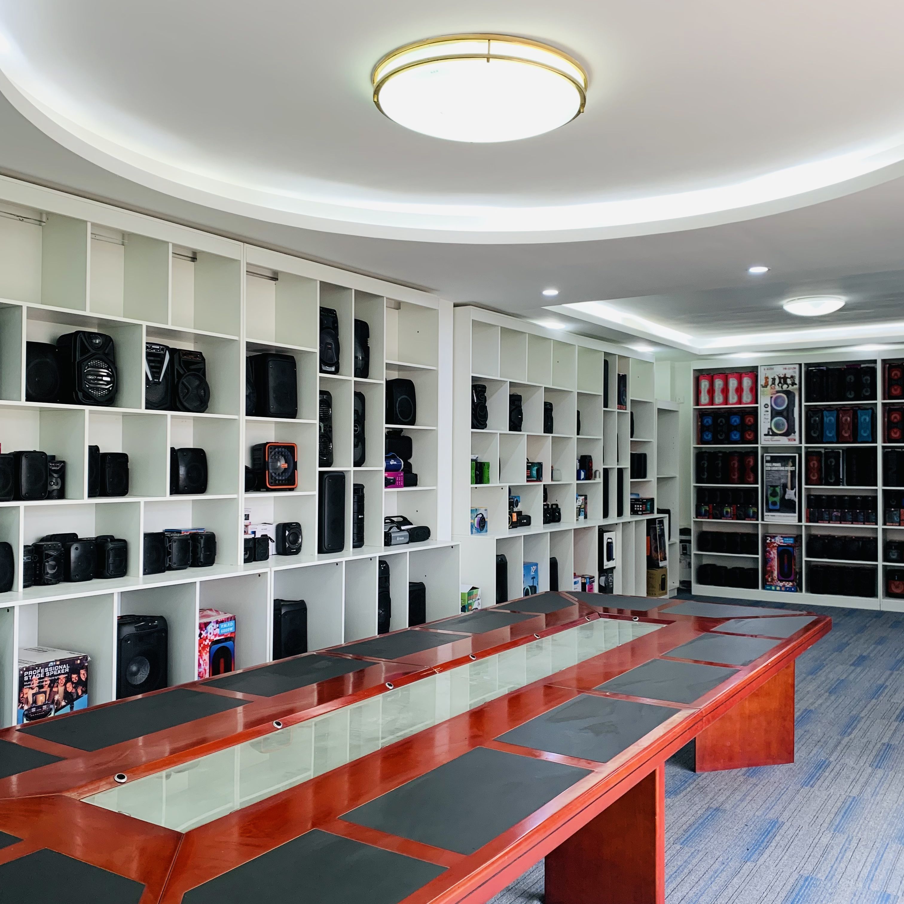 成功簽定 東莞市HY電子有限公司 外貿(mào)網(wǎng)站設(shè)計(jì)合同